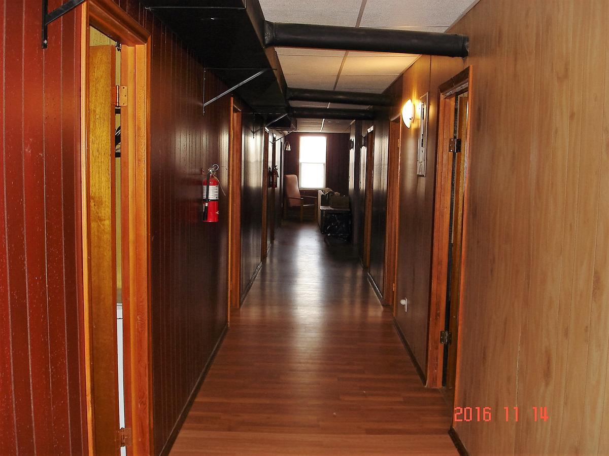 Simpson Hotel Bagian luar foto